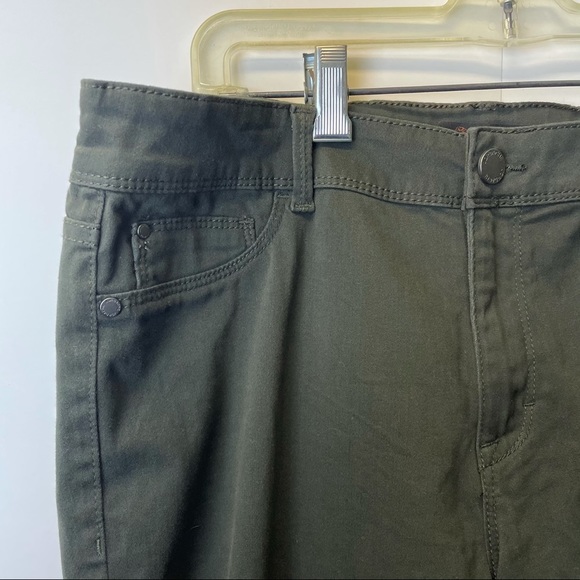 Jordache army green pants size 14 casual pants trousers skinny bottom - Picture 4 of 4